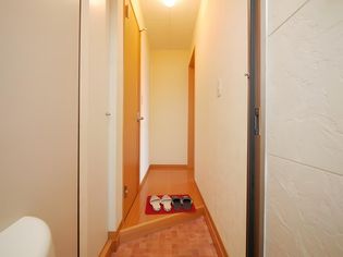 メゾン・ド・ソレイユの玄関