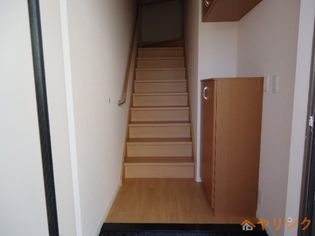 パークヒルズ高島の玄関