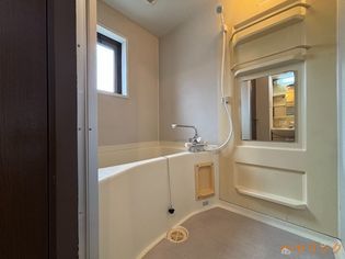 アベニューサンフラワーのバス