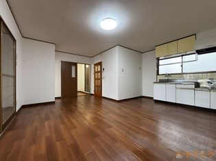 フリージア小田井の居室・リビング