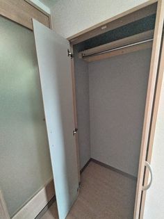 ツインクレスト童夢Ⅰの★クローゼット★