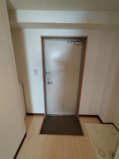 ツインクレスト童夢Ⅰの玄関先