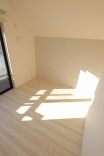 メルディア野方の4.7帖の洋室です♪