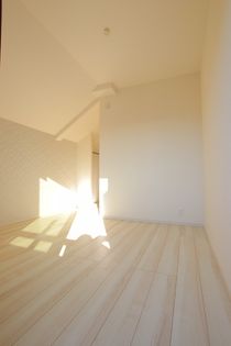 メルディア野方の4.7帖の洋室です♪