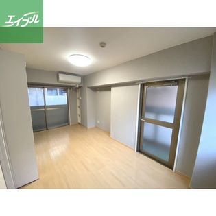 グリーンコート樺島の居室・リビング