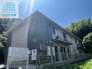 ラターシュ真城の画像