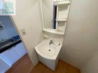 ※同間取りの別号室です