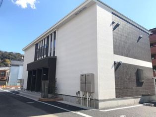 ラ・プリモ (La primo)の画像