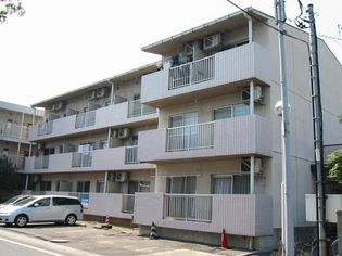 メゾンカワラの画像