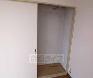 カーサ府庁前の画像