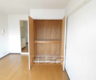 ハウスオブローゼⅠの大きい収納完備
