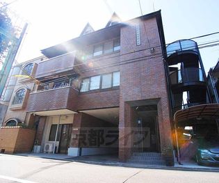 京都府京都市下京区梅小路西中町の賃貸マンションの画像