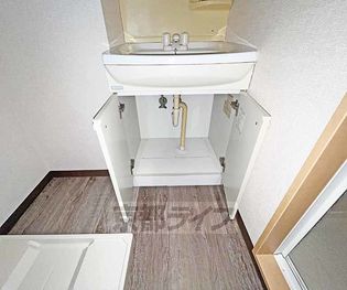 エスティハウス西院の画像