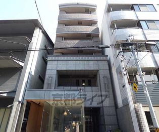 COM COUOREの画像