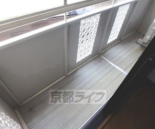 セジュール鹿ノ下のバルコニです。