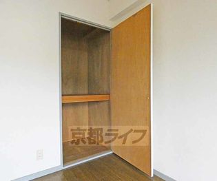 リアライズ金閣寺の収納です。