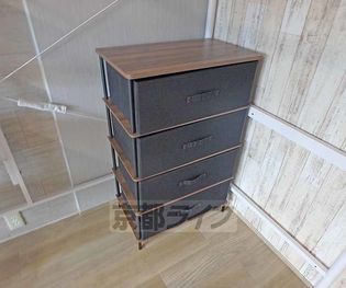 カーサ船岡山の備え付けのボックス収納です。