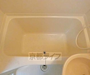 シェモア衣笠のバスです。