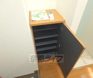 マ・アビタションの玄関収納です。