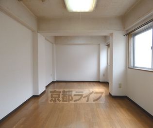 上賀茂松柏の画像