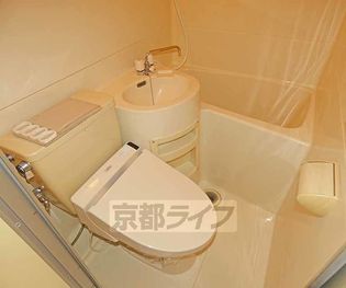 ハイツ協栄のトイレです。