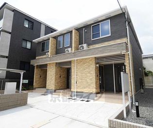 ペーナ伏見稲荷の画像