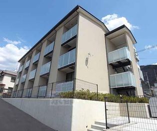 京都府京都市山科区大宅中小路町の賃貸マンションの画像