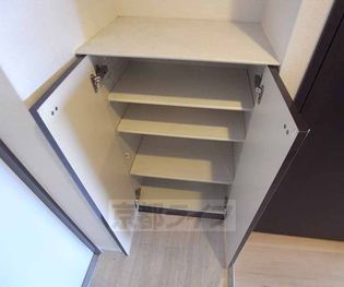 マリーベルウィングの靴の収納にも困りません・