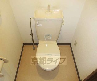 GreenCoatの清潔感のあるトイレ・