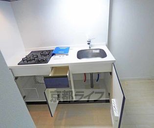 ベラジオ京都鞍馬口の流しです。