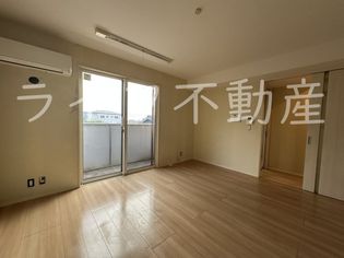 エスティームマサイチのきれいな内装です