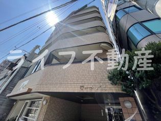 ダーナ・パルの画像