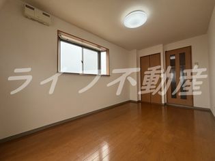 グランドサーパスの内装です