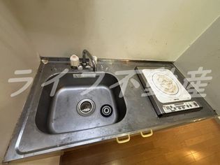 グランドサーパスのきれいなキッチンです