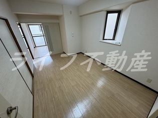 セラヴィ島之内の画像