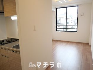 LUORE大曽根NORTHの居室・リビング