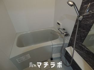 エステート金山のバス