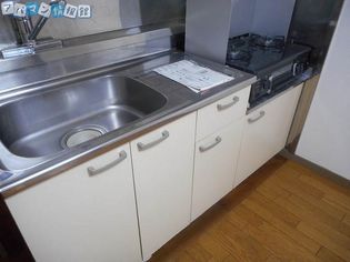 産栄マンションのキッチン