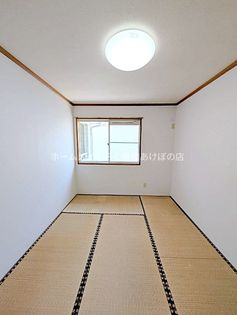 同型別部屋写真(反転)