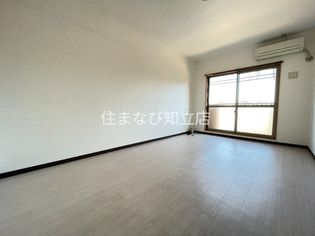 A・City明治本町の同型別部屋写真