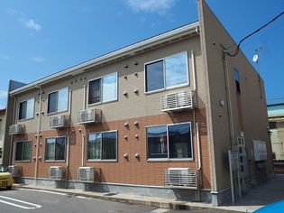 富山県富山市永久町の賃貸アパートの画像
