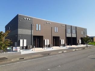 富山県砺波市中神2丁目の賃貸アパートの画像