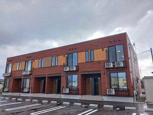 富山県砺波市栄町の賃貸アパートの画像