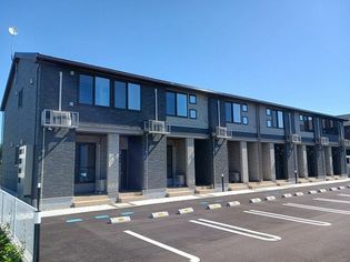 富山県高岡市内免3丁目の賃貸アパートの画像