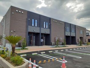 富山県富山市山室荒屋新町の賃貸アパートの画像