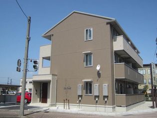 富山県砺波市幸町の賃貸アパートの画像