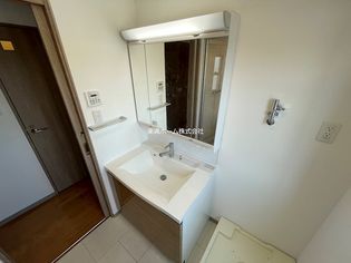 シルエラ御所南の独立洗面台♪3点セパレート♪