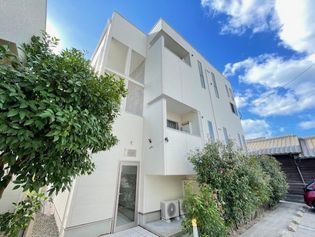 福岡県古賀市花見南2丁目の賃貸アパートの画像