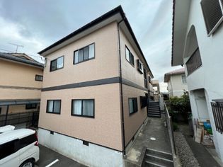 福岡県古賀市花鶴丘2丁目の賃貸アパートの画像