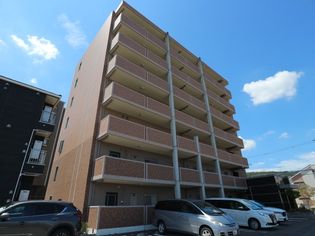 奈良県生駒市東松ケ丘の賃貸マンションの画像